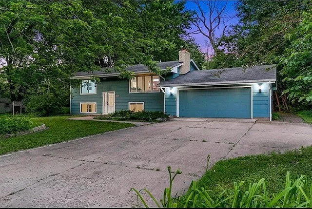 Building Photo - 801 Corens Dr