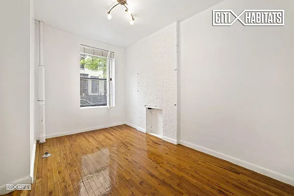 Rented by Citi Habitats | media 3