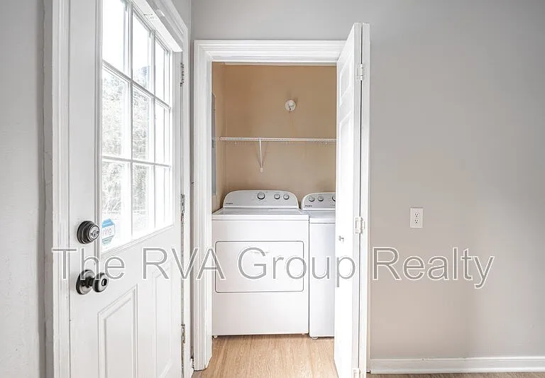 712 Hill Top Dr — Photo 18