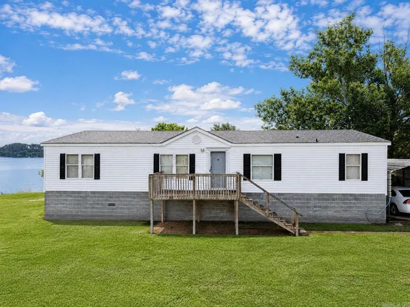 3215 Holiday Dr, Pine Bluff, AR 71602