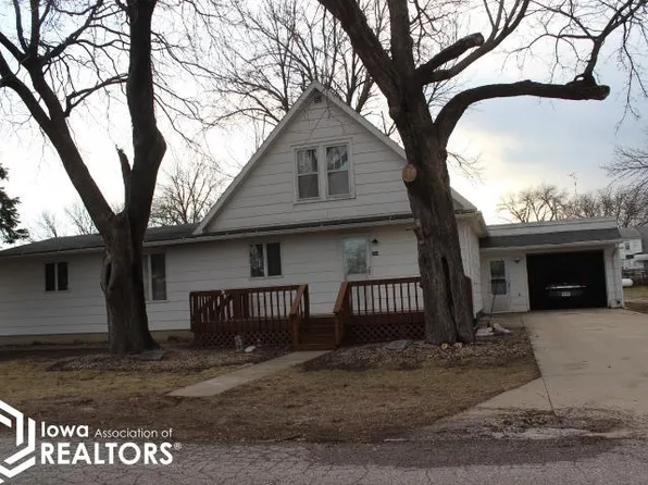 304 Hayes St, Dows, IA 50071
