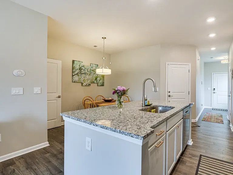 33 Apollo View Ln — Photo 5