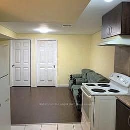 2nd image of 40 Palm Tree Rd #Basement