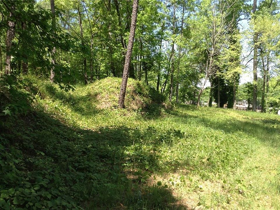 2nd image of 105 Lee Rd #346