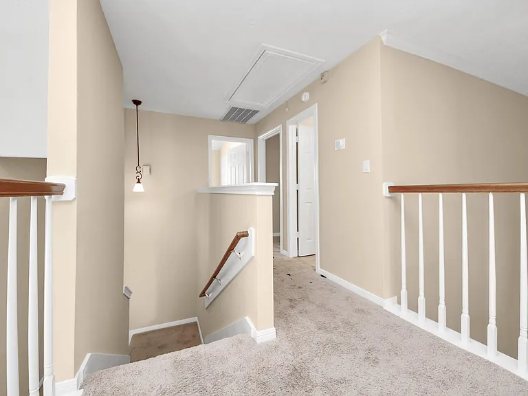 323 N Esplanade Ln — Photo 25