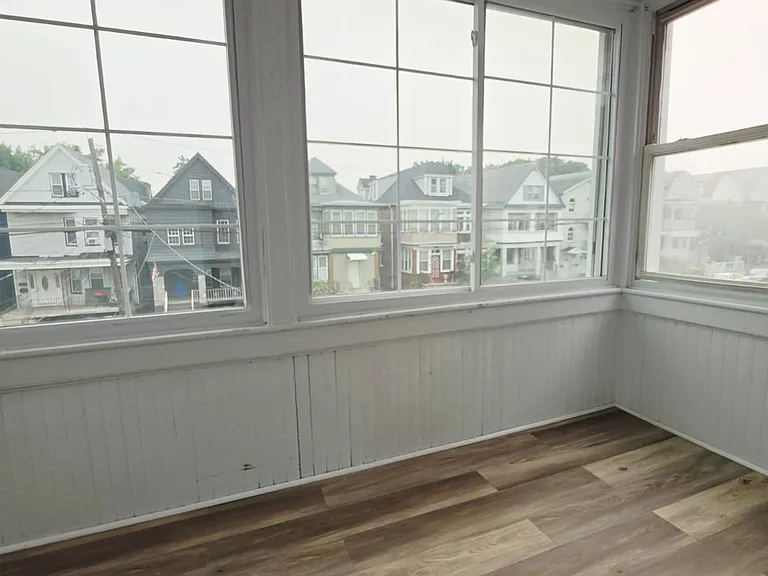 154 Wegman Pkwy #3 — Photo 2