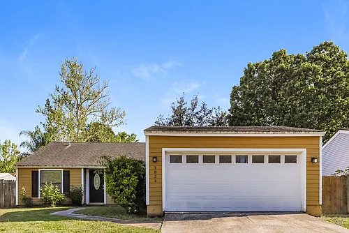 3824 Tree Lake Dr Photo 1