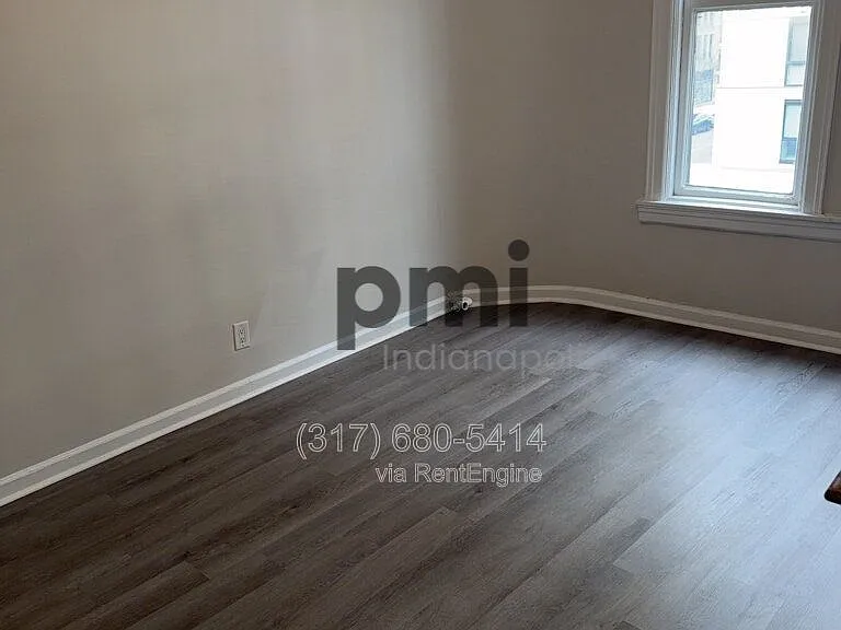 Indy Downtown Colonial Apartments — Photo 101