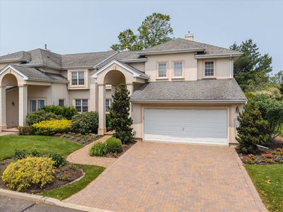 260 Altessa Boulevard, Melville, NY, 11747