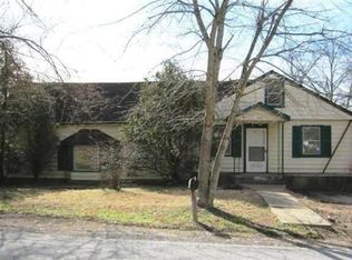 3328 W Harrison St, Springfield, MO 65802