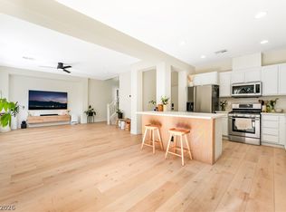 6189 Pine Banks Ct, Las Vegas, NV 89141