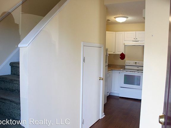3rd image of 1314 Bradley Dr #1314