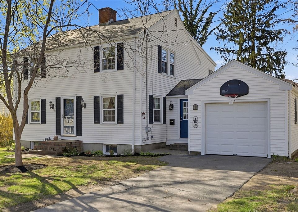 1st image of 129 Academy Ave