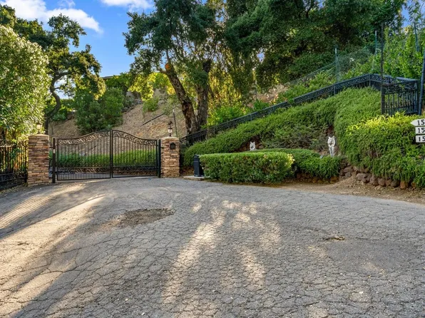 15333 Kennedy Rd, Los Gatos, CA 95032