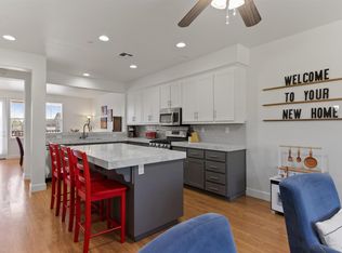 2535 Edgewater Dr, Santa Rosa, CA 95407