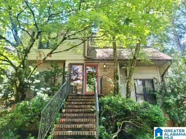 3007 Old Stone Dr, Birmingham, AL 35242