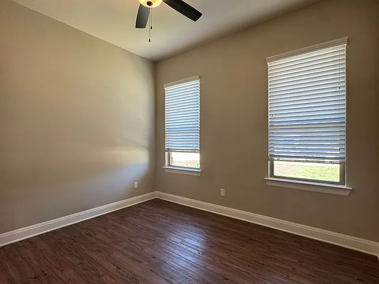 Creekview Estates — Photo 8