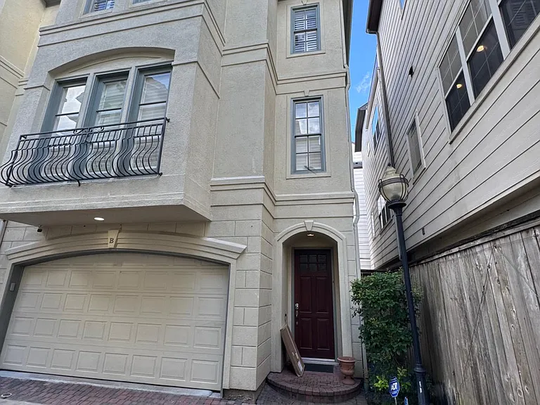 1523 Haddon St #B — Photo 2