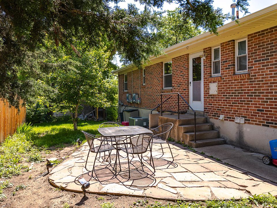 Flagstone Patio