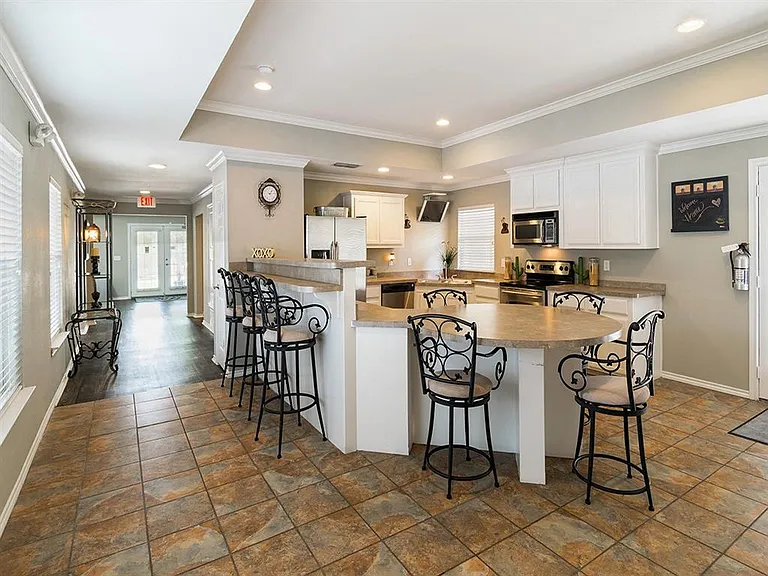 Residences at Holly Oaks — Photo 10