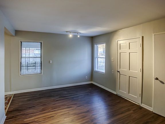 5th image of 1435 Stacey St