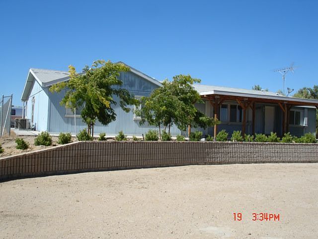 Rural ranch skypark house