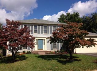 17 Beauvoir Ct, Rockville, MD 20855