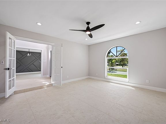 4th image of 5615 Natoma Dr
