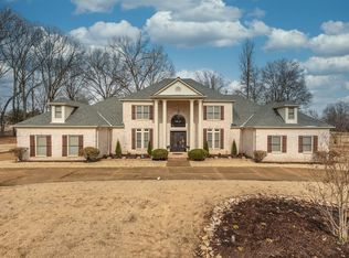 9530 Mayfield Rd S, Collierville, TN 38017