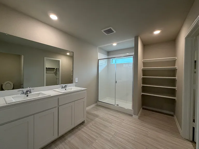 8433 Coffee Springs Dr — Photo 35