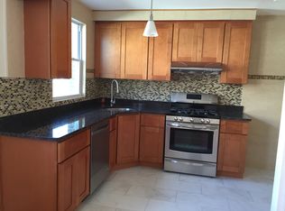 1309 Fanshawe St, Philadelphia, PA 19111