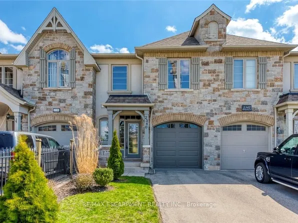 2340 Whistling Springs Cres, Oakville, ON L6M 0C3