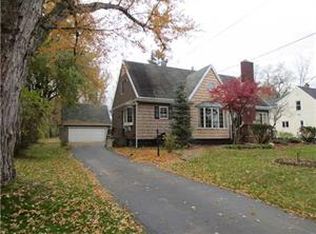 311 Allendale Rd, West Seneca, NY 14224