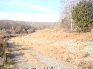 471 Norwich Westerly Rd, North Stonington, CT 06359