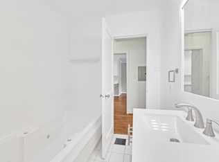 1194 Spring Valley Ln, Atlanta, GA 30306