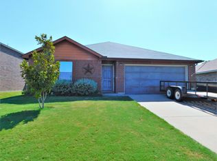 1200 1st St, Sanger, TX 76266