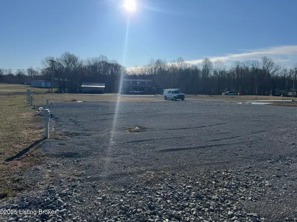 3831 Holmes Bend Rd, Columbia, KY 42728