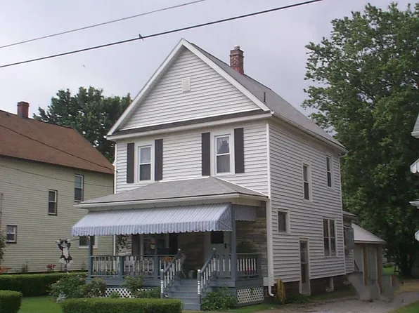 118 Elm St, Franklin, PA 16323