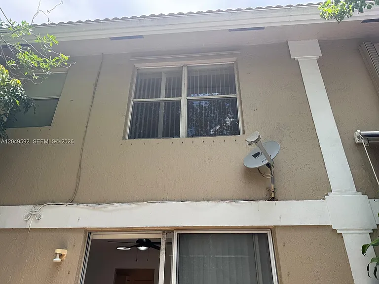 9064 NW 54th St #9064 — Photo 22