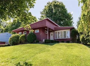 104 Berky Acres Rd, Greensburg, PA 15601