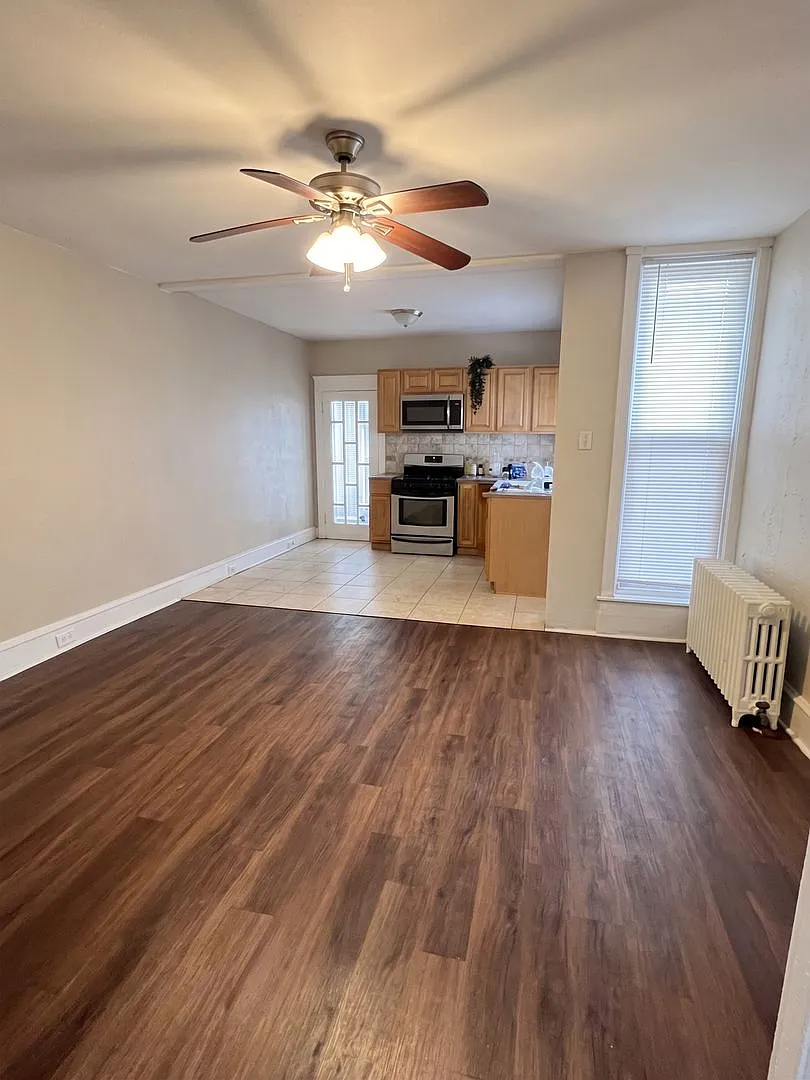 5917 Race St. 3 bedrooms, 1 bathroom House — Photo 4