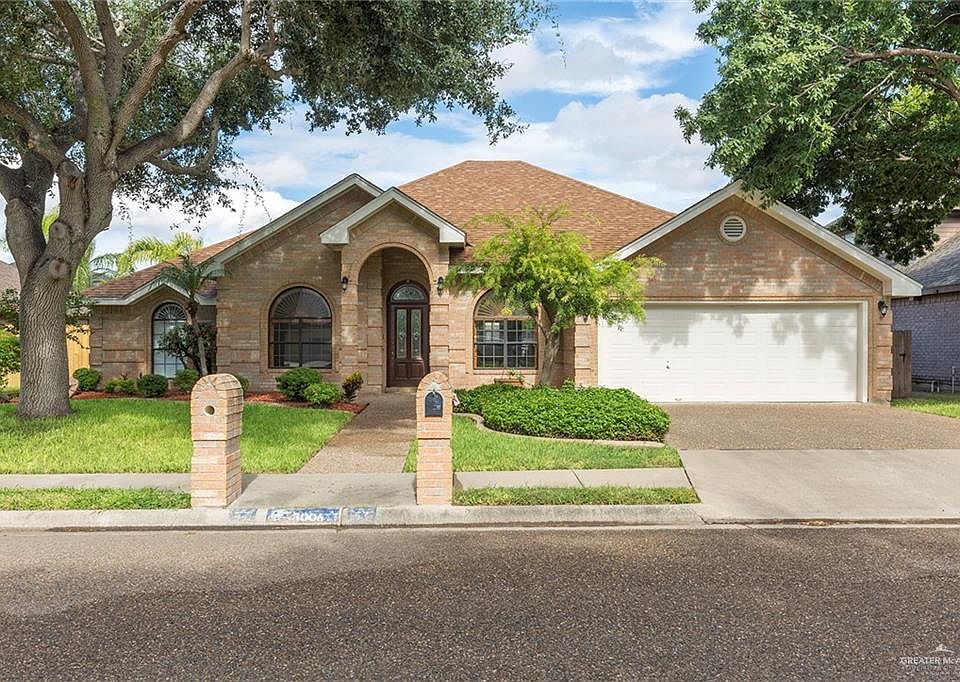 1st image of 3006 Wisteria Dr