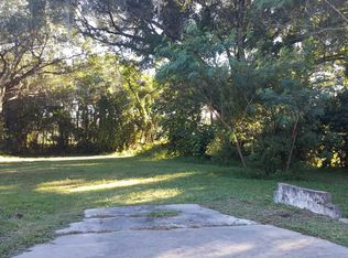 609 NE 1st Ave, Ruskin, FL 33570