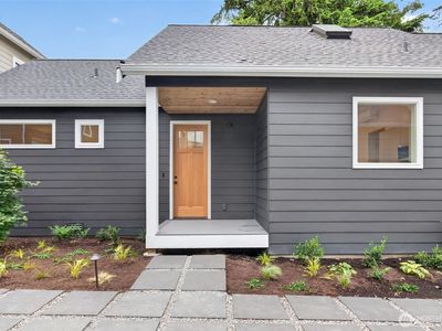 11737 40th Avenue NE #B, Seattle, WA, 98125