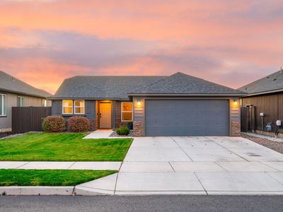 1049 NW 26th Way, Redmond, OR, 97756