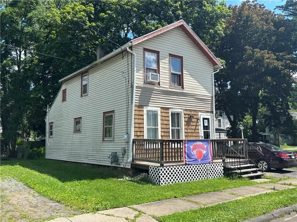 656 Johnson St, Elmira, NY 14901