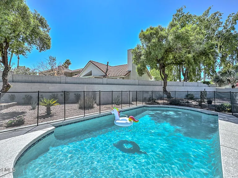 11509 N 109th Way — Photo 10