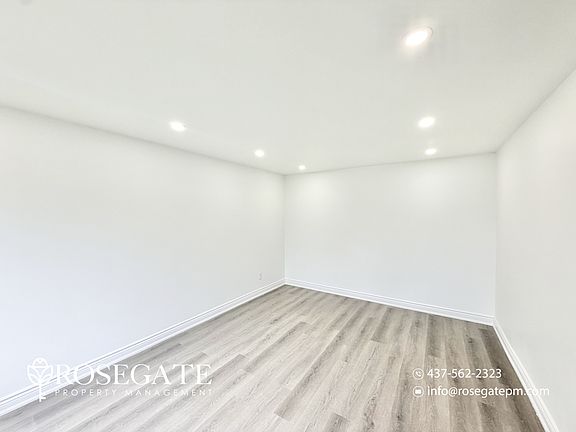 5th image of 305 Lorne Ave #B