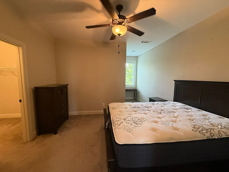 3855 Academy Dr #402 — Photo 32
