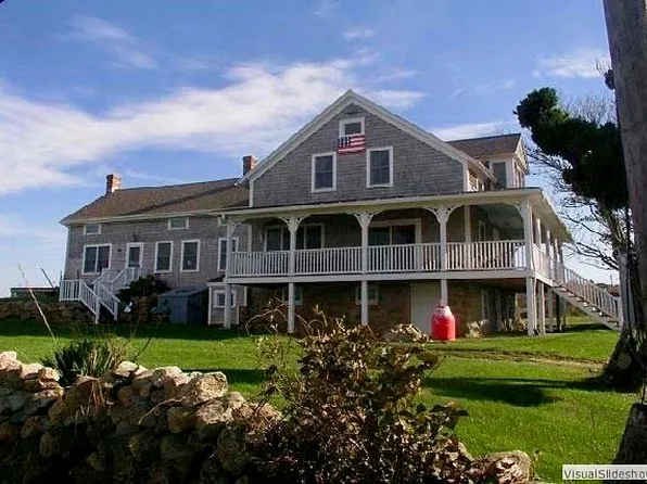 293 Spring St, Block Island, RI 02807